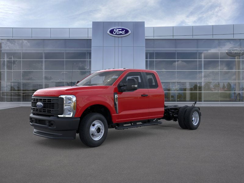 2025 Ford Chassis Cab F-350® XL