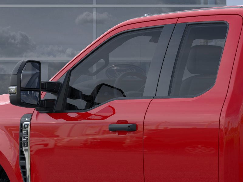 2025 Ford Chassis Cab F-350® XL