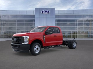 2025 Ford Chassis Cab F-350® XL