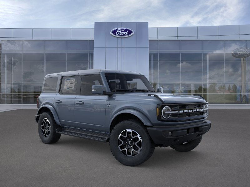 2025 Ford Bronco Outer Banks®