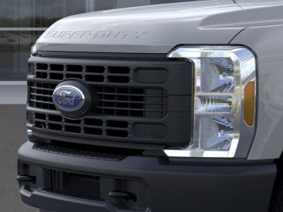 2025 Ford Super Duty F-350® XL