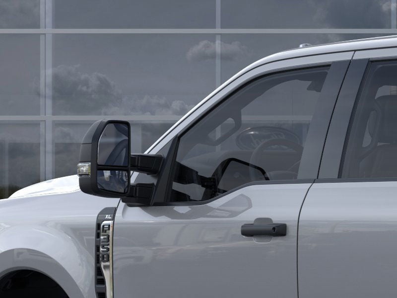 2025 Ford Super Duty F-350® XL