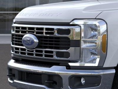 2025 Ford Super Duty F-350® XLT