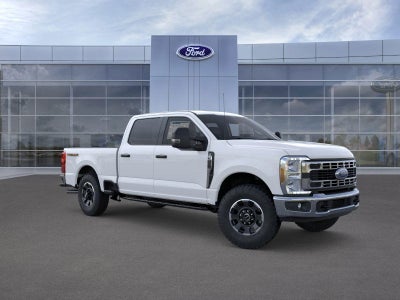 2025 Ford Super Duty F-350® XLT