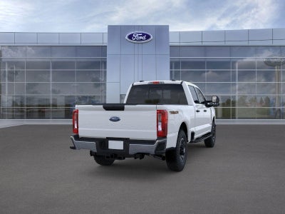 2025 Ford Super Duty F-350® XLT