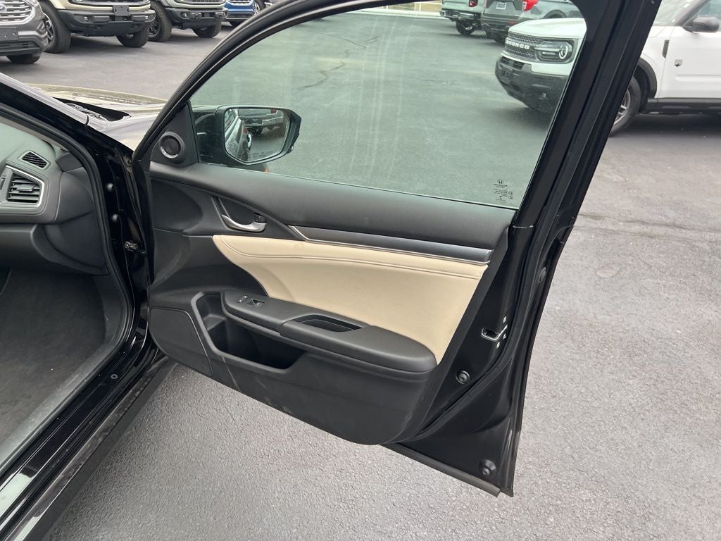 2016 Honda Civic EX-L w Navigation