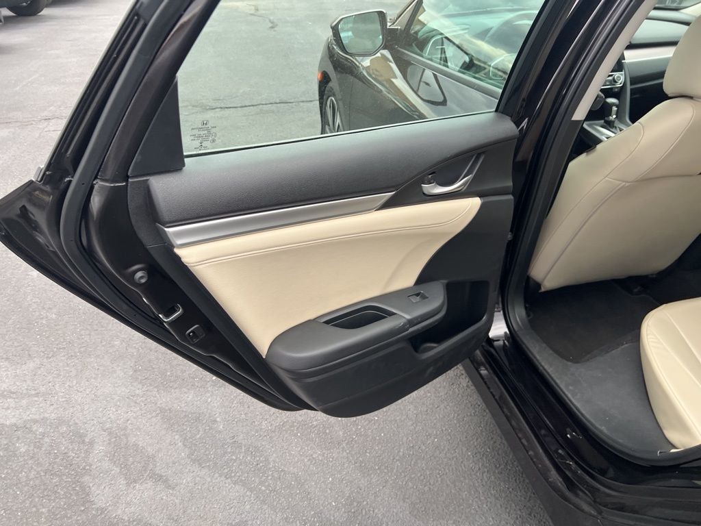 2016 Honda Civic EX-L w Navigation
