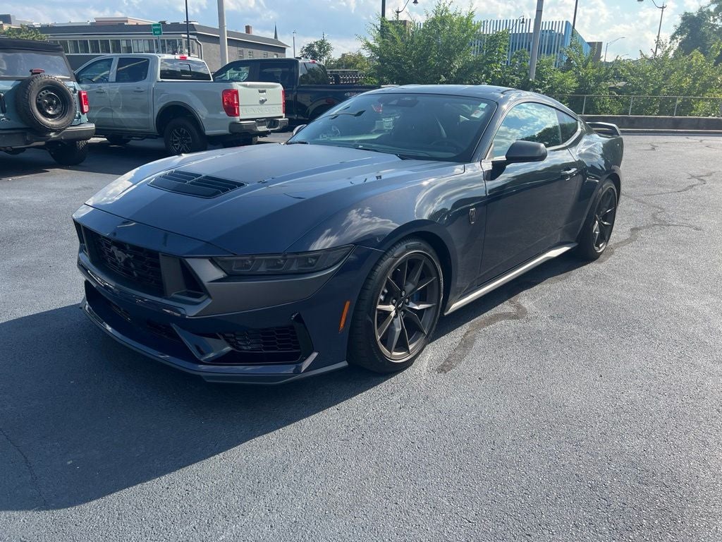 2025 Ford Mustang Dark Horse