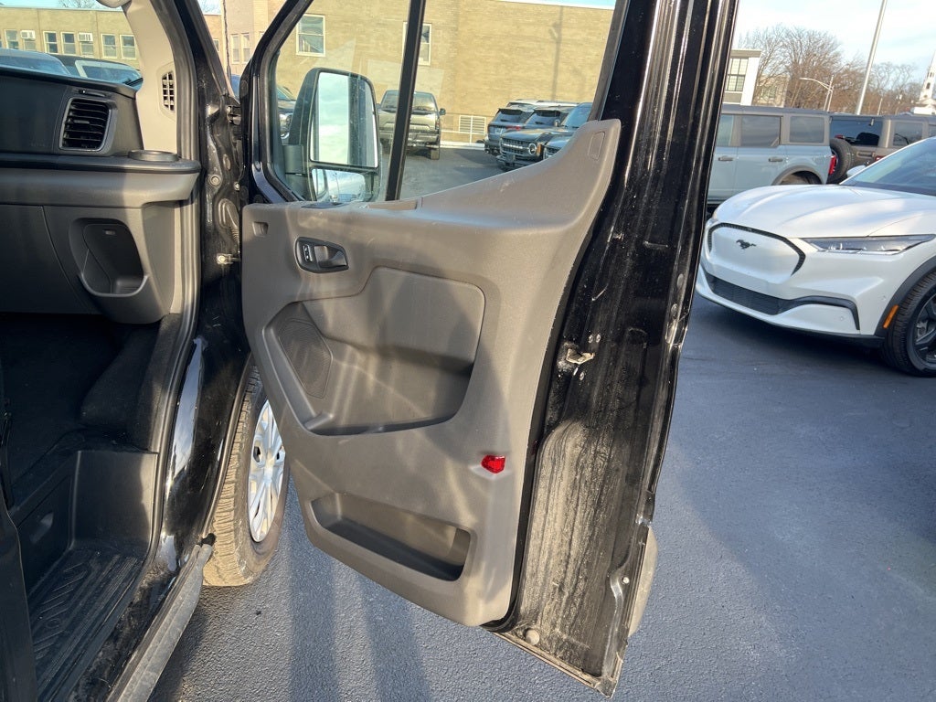 2023 Ford Transit-350 XLT