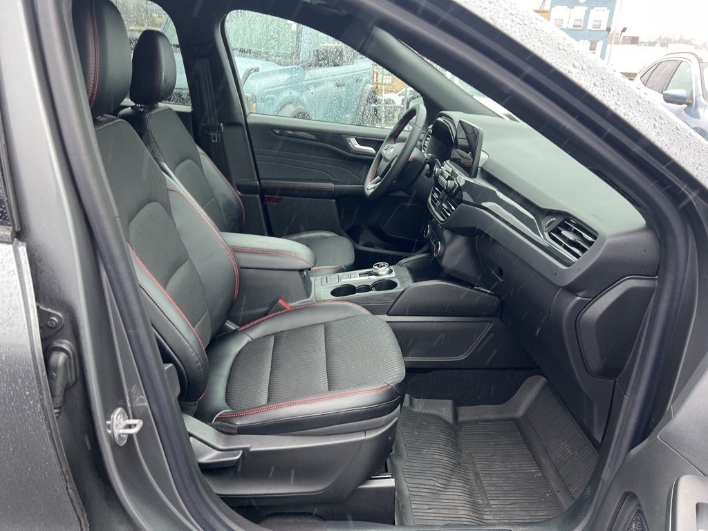 2023 Ford Escape Hybrid ST-Line Select