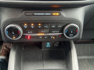 2023 Ford Escape Hybrid ST-Line Select