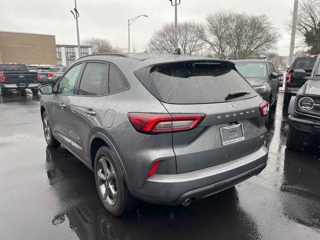 2023 Ford Escape Hybrid ST-Line Select