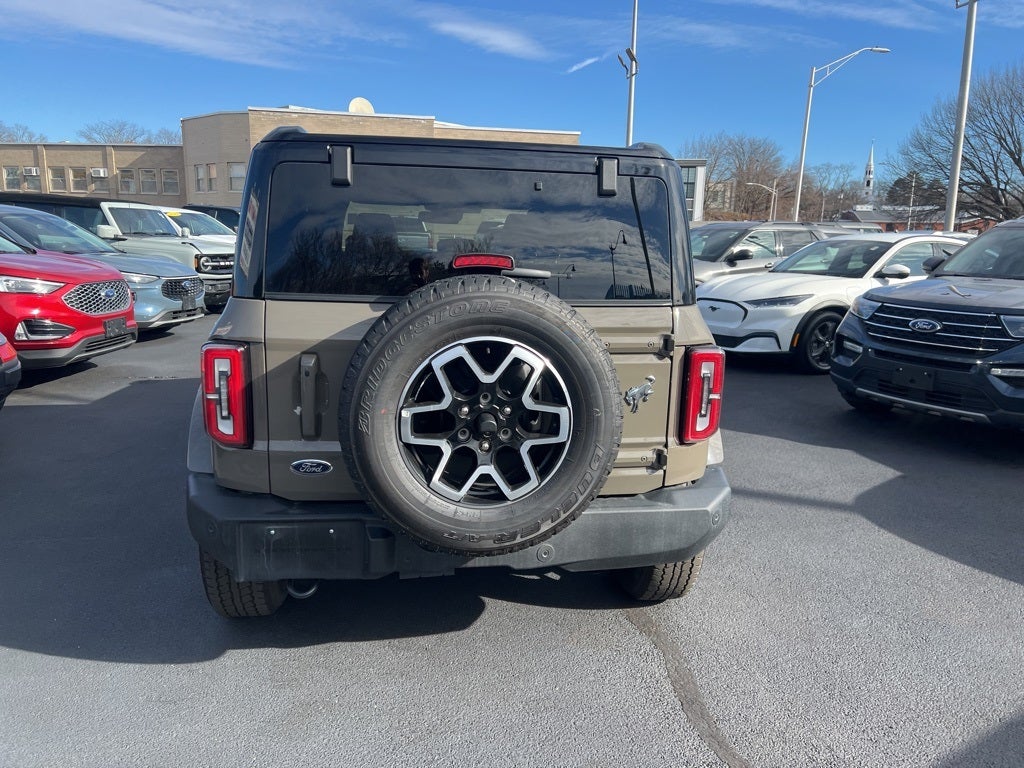 2025 Ford Bronco Outer Banks