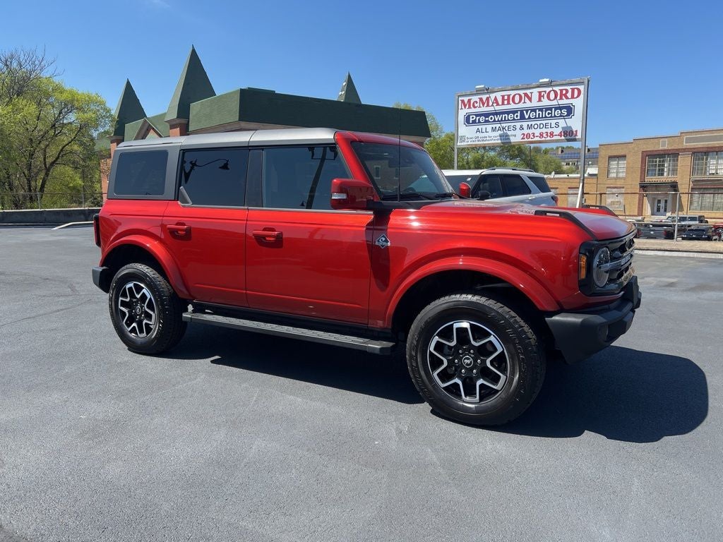 2024 Ford Bronco Outer Banks