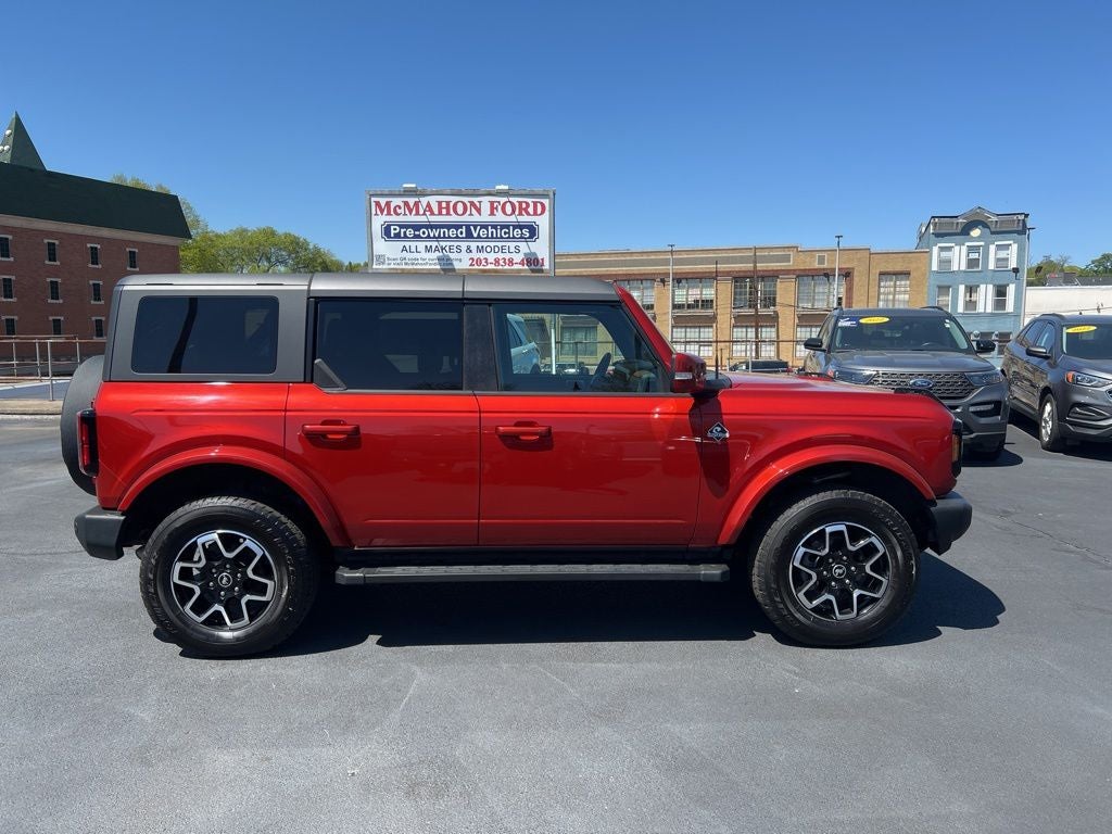 2024 Ford Bronco Outer Banks
