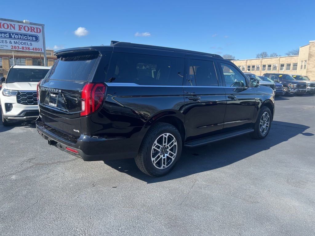 2025 Ford Expedition Max Active