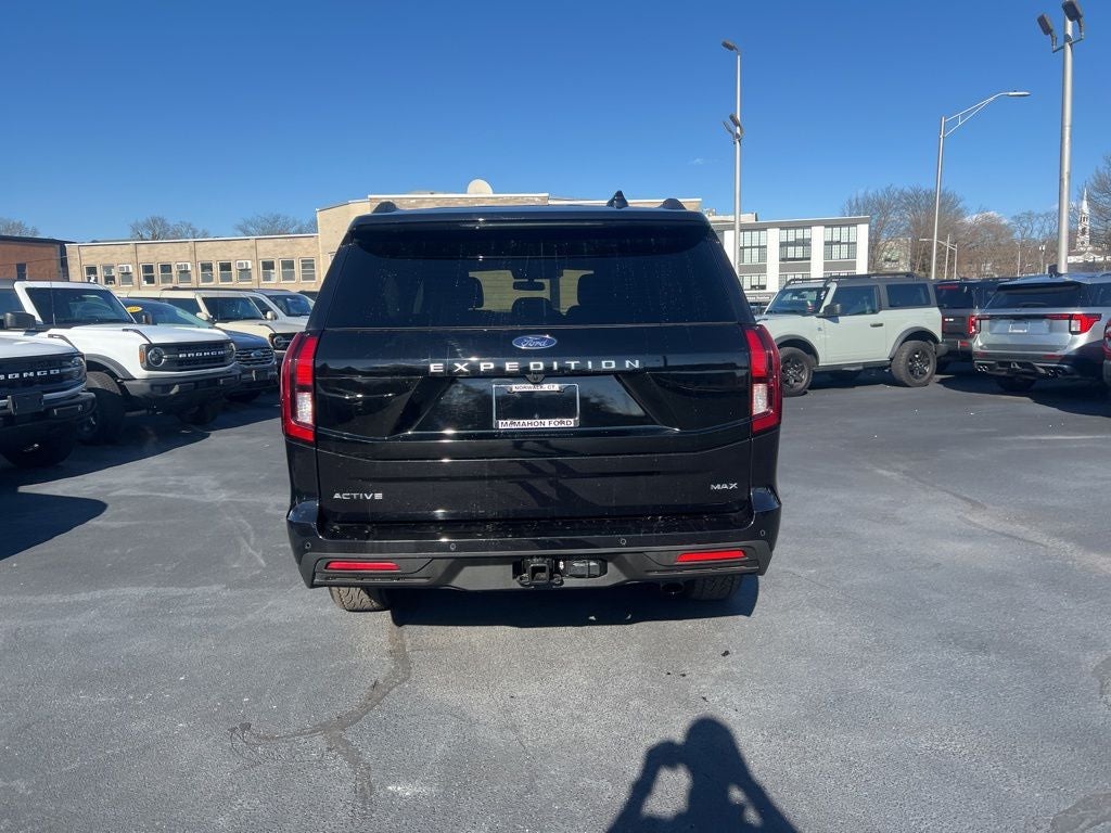 2025 Ford Expedition Max Active