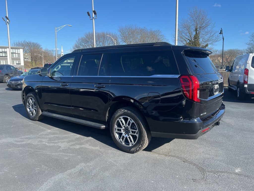 2025 Ford Expedition Max Active