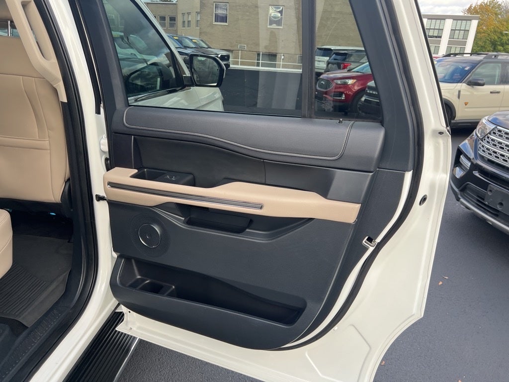 2022 Ford Expedition Max XLT