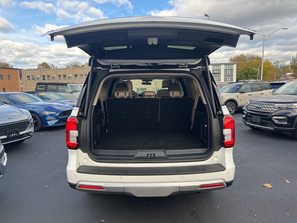 2022 Ford Expedition Max XLT