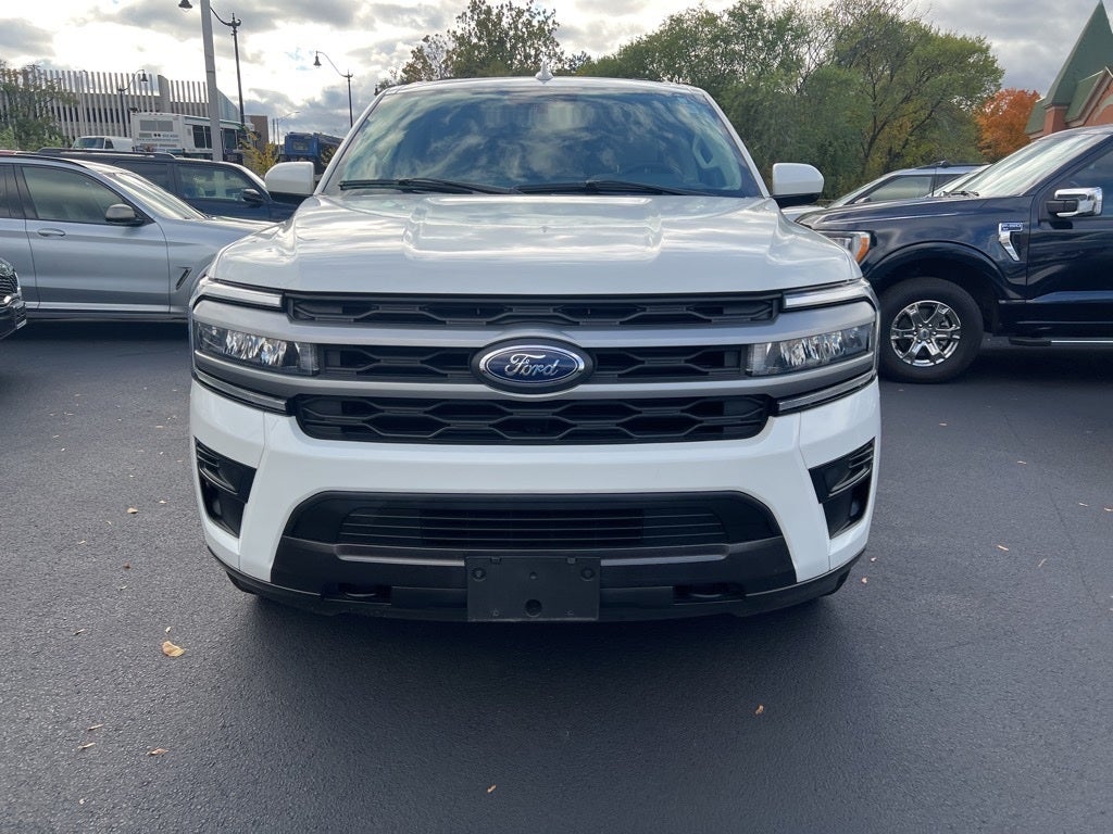 2022 Ford Expedition Max XLT
