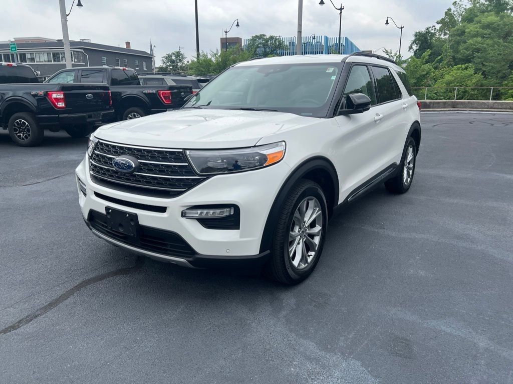 2024 Ford Explorer XLT