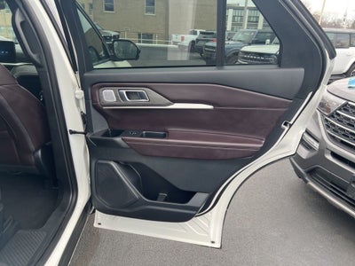 2025 Ford Explorer Platinum