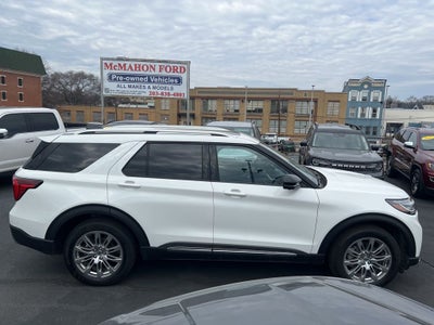 2025 Ford Explorer Platinum
