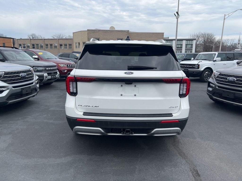 2025 Ford Explorer Platinum