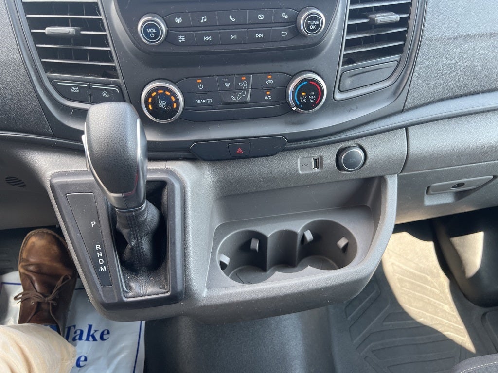 2022 Ford Transit-250 Base