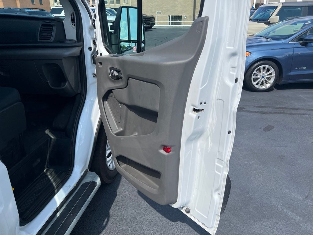 2025 Ford Transit-250 Base