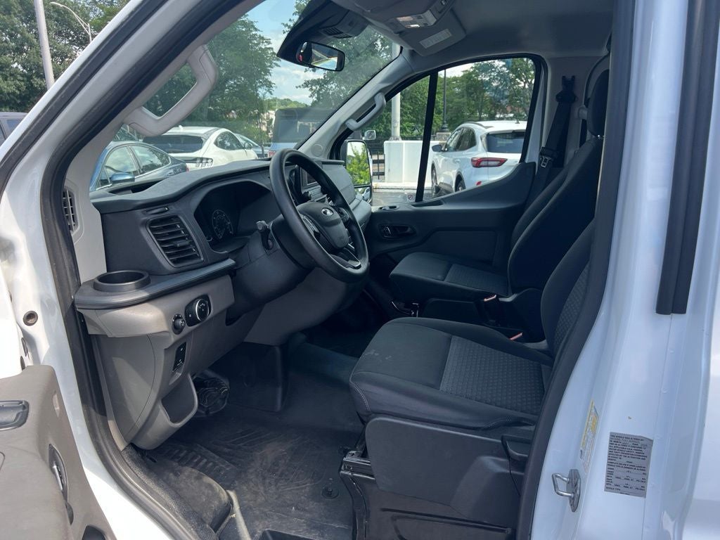 2025 Ford Transit-250 Base