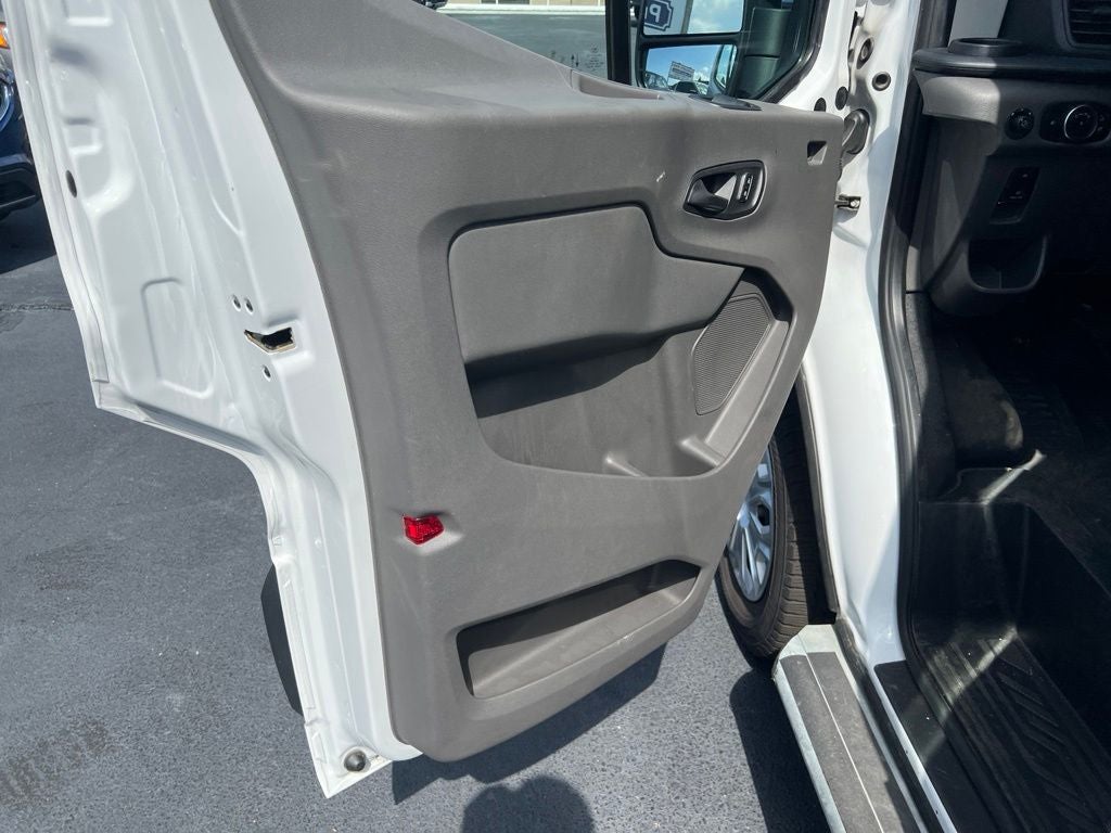 2025 Ford Transit-250 Base