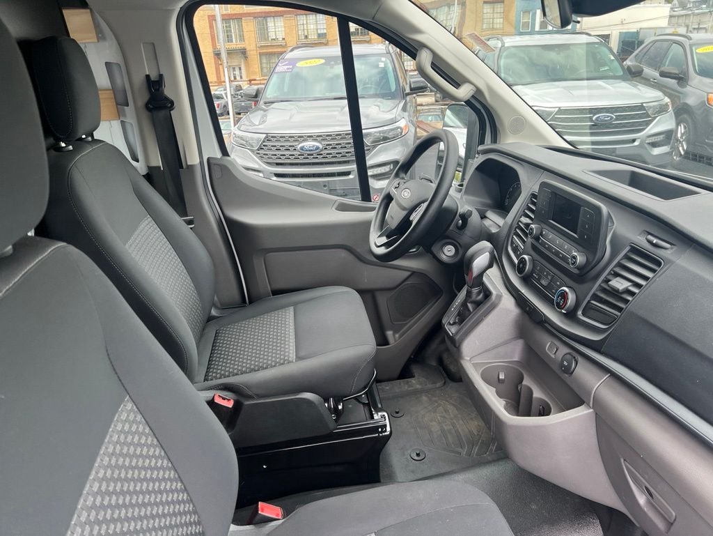 2025 Ford Transit-250 Base