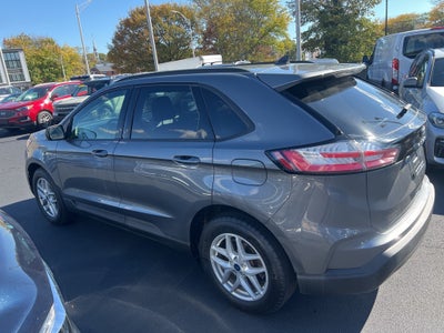 2022 Ford Edge SE