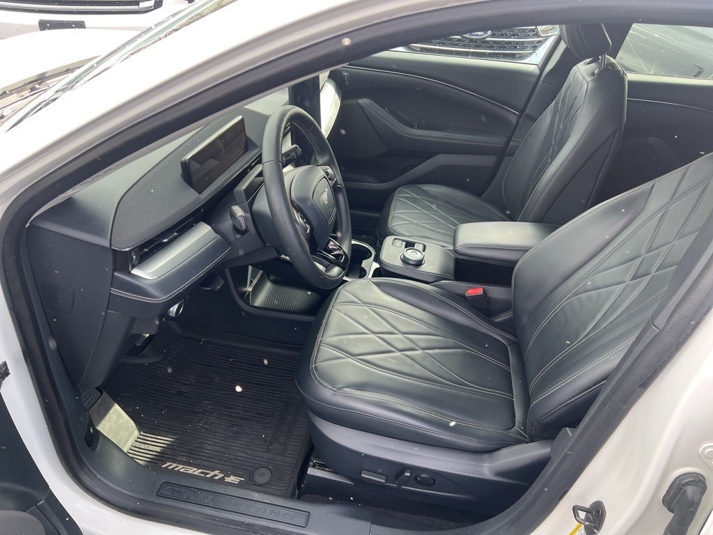 2021 Ford Mustang Mach-E Select