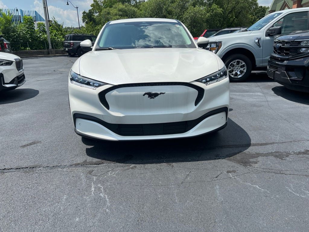 2022 Ford Mustang Mach-E Select